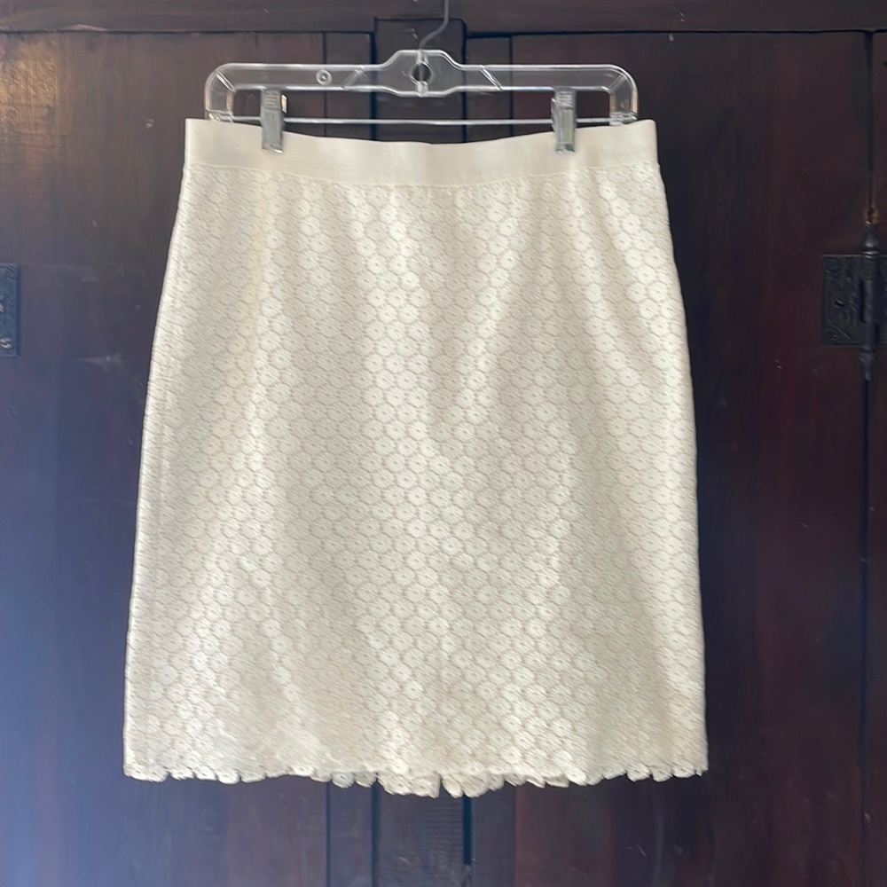 Ann Taylor LOFT ivory lace skirt